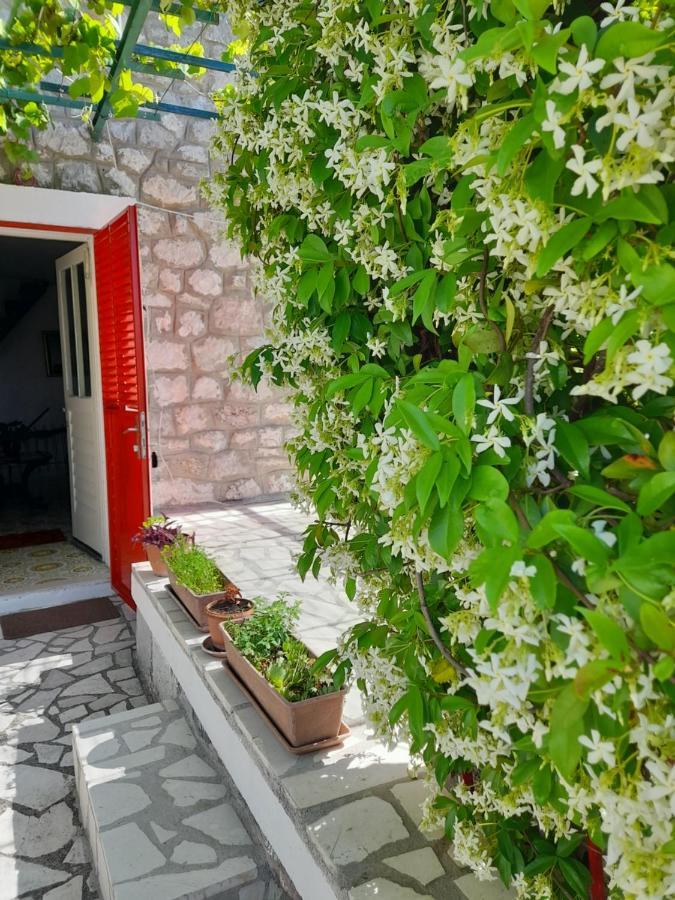 Stone House In Buljarica Villa Petrovac Exterior photo